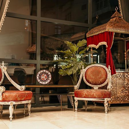 แกรนด์ วาฟส์ โอเทล Hotel ทรับซอน ภายนอก รูปภาพ